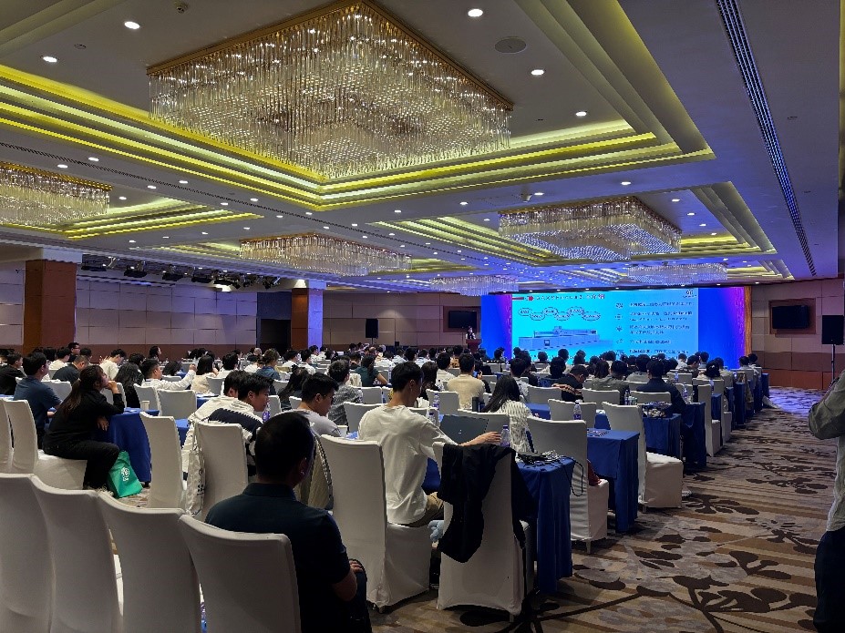 国科仪器携手由中国化学会高分子学科委员会和天津大学,共襄高分子结晶研讨会盛举(图4) 国科仪器携手由中国化学会高分子学科委员会和天津大学,共襄高分子结晶研讨会盛举(图4)